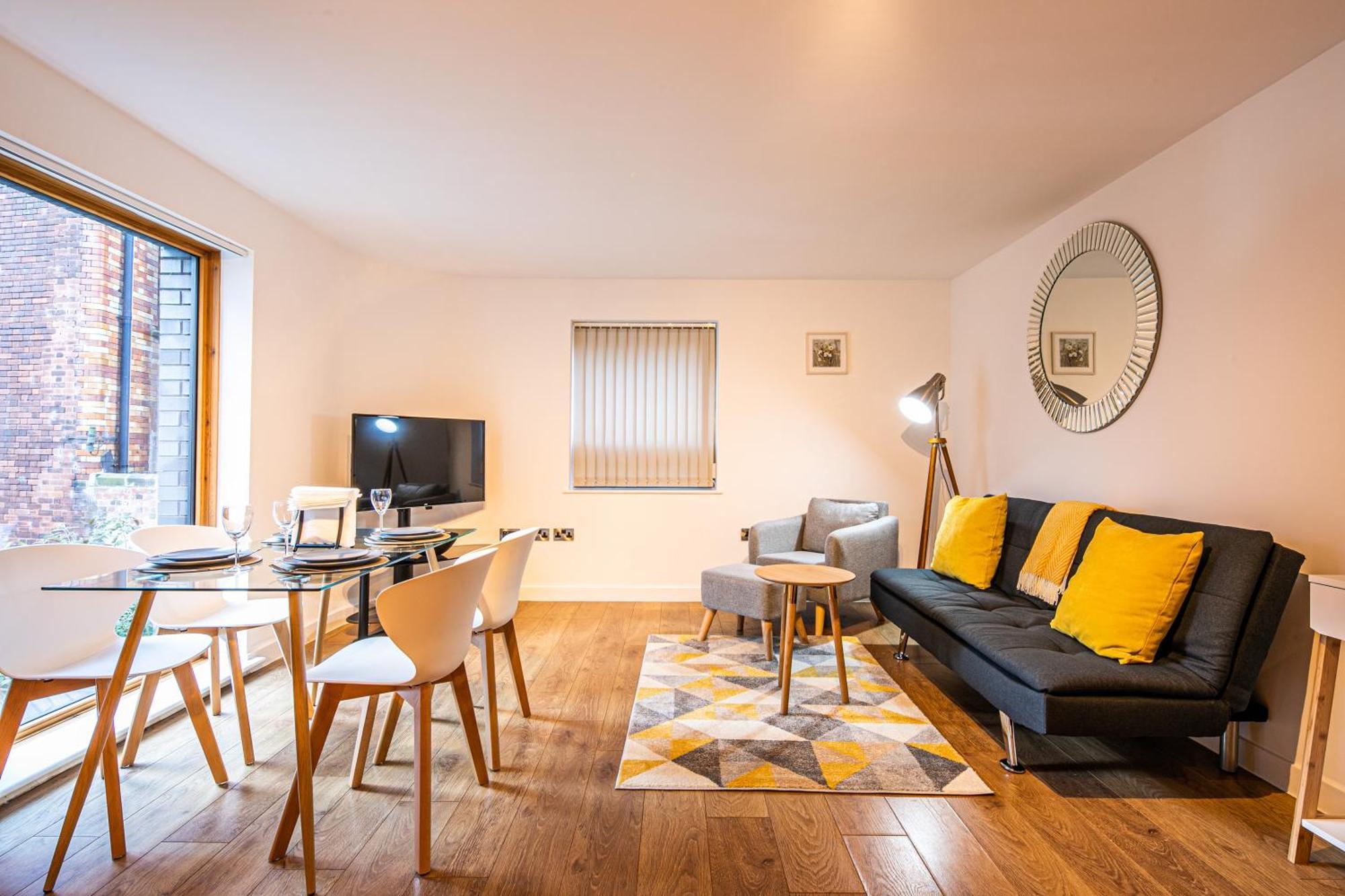 Stylish 2 Bed Apt 18 - City Centre, Free Parking, Espresso Machine & Netflix - Hosted By Stay Host Save Sheffield Exterior foto
